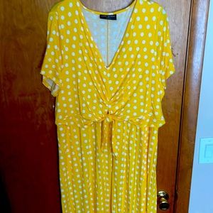 Lane Bryant Yellow Polka Dot Dress 18/20. Perfect Condition